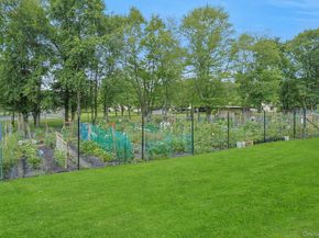 165 Carriage Court H, Yorktown Heights NY 10598