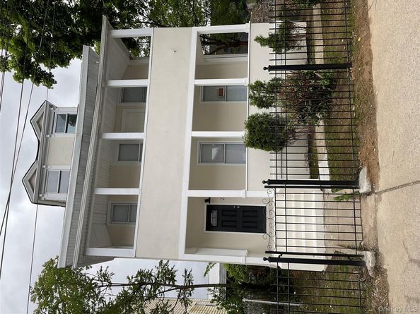 234 S 3rd Avenue, Mount Vernon NY 10550