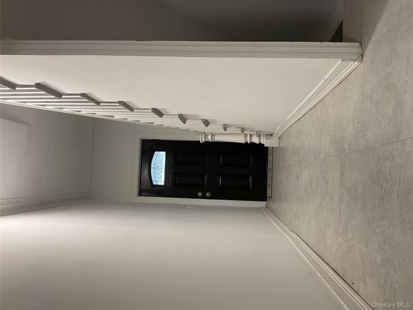 234 S 3rd Avenue, Mount Vernon NY 10550