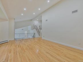 1 Parkhill Court, Huntington NY 11743