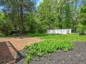 1 Parkhill Court, Huntington NY 11743