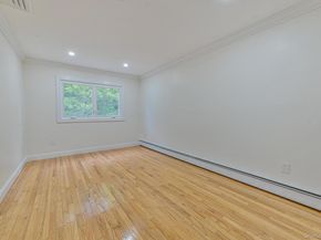 1 Parkhill Court, Huntington NY 11743