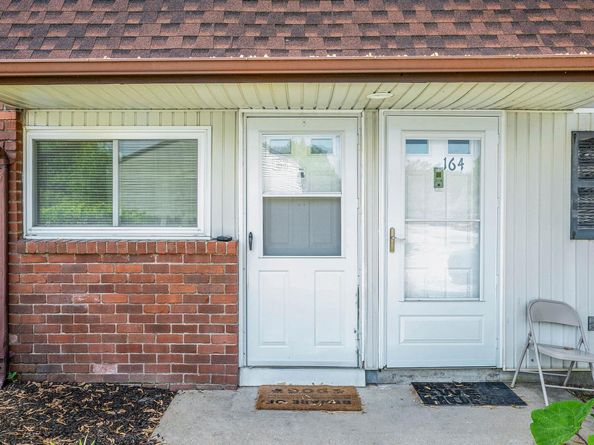 163 Pointe Cir N 163, Coram NY 11727