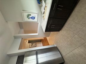 163 Pointe Cir N 163, Coram NY 11727