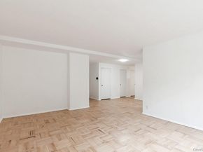 21-55 34th Ave 3C, Astoria NY 11106