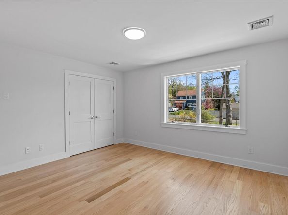 561 King Street, Port Chester NY 10573