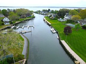 33 Lagoon Court, Jamesport NY 11901