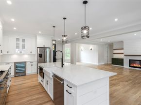 33 Lagoon Court, South Jamesport NY 11901