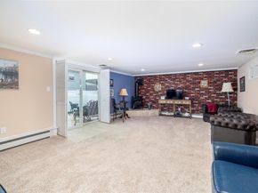 68 Lincoln Avenue, Island Park NY 11558