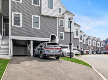 322 Marina Pointe