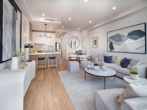21-31 Shore Boulevard 2D, Astoria NY 11105