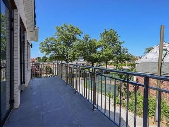75-03 181st, Flushing NY 11366