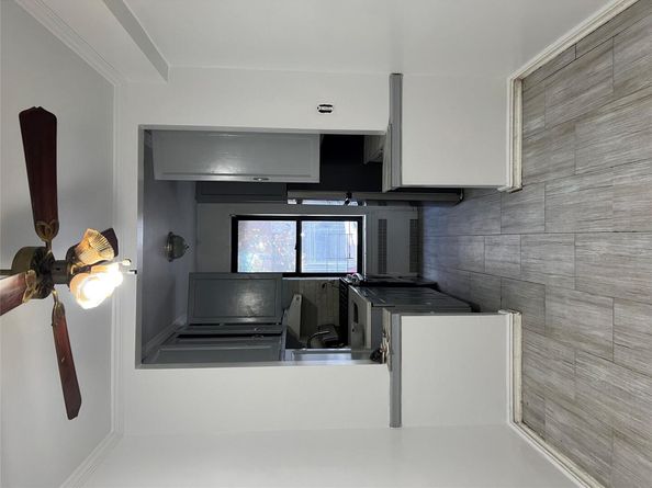 35-35 75th Street       Apartment 127 Street 127, Jackson Heights NY 11372