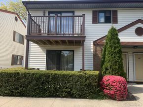 615 Broadway 81, Amityville NY 11701