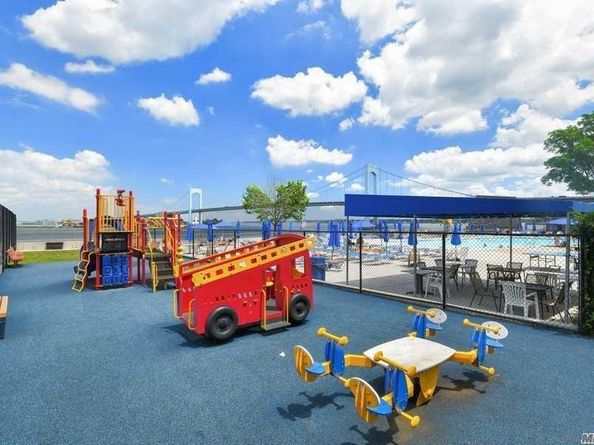 162-41 Powells Cove Boulevard 1E, Beechhurst NY 11357
