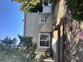 122 Finucane Place, Woodmere NY 11598