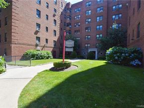 2 Fisher Drive 310, Mount Vernon NY 10552