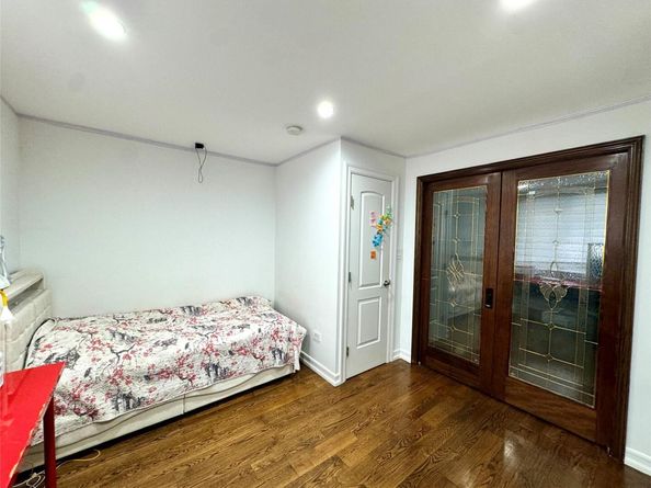 2121 Shore Parkway 4P, Brooklyn NY 11214