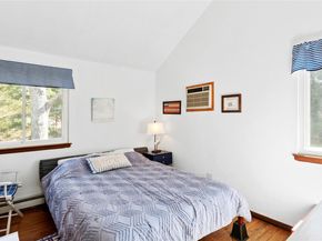 10 Harbor View Lane, East Hampton NY 11937