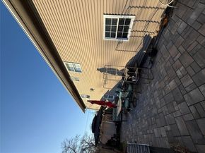 17 Hampton Road, Shirley NY 11967