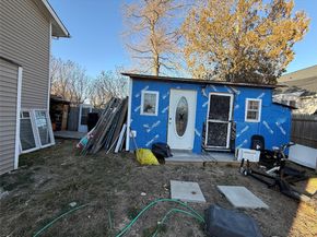 17 Hampton Road, Shirley NY 11967