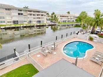 419 Golden Isles Dr