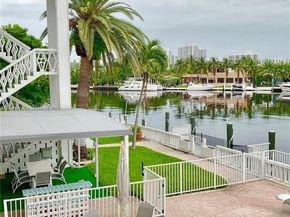 419 Golden Isles Dr 106, Hallandale Beach FL 33009