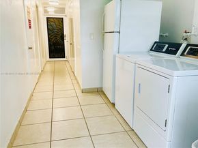419 Golden Isles Dr 106, Hallandale Beach FL 33009