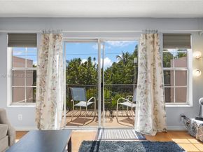 670 Tennis Club Dr 307, Fort Lauderdale FL 33311