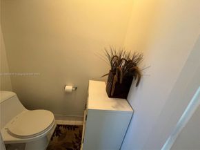 16312 Malibu Dr, Weston FL 33326