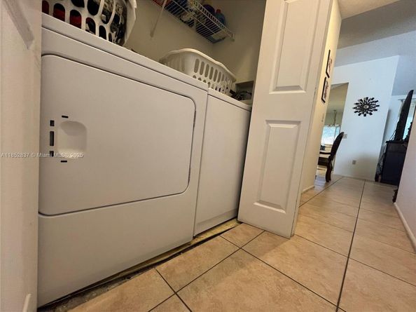 16312 Malibu Dr, Weston FL 33326