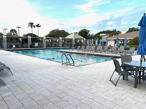2703 Nassau Bnd E2, Coconut Creek FL 33066