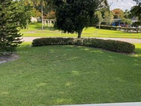 2703 Nassau Bnd E2, Coconut Creek FL 33066