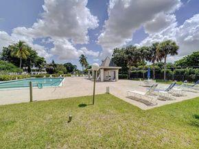2703 Nassau Bnd E2, Coconut Creek FL 33066