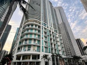 300 S Biscayne Blvd PH3903, Miami FL 33131
