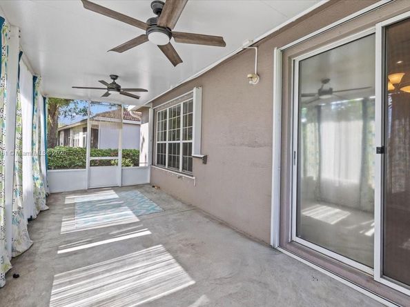 2420 E Aragon Blvd 3, Sunrise FL 33313