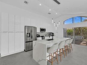 4962 SW 32nd Way, Hollywood FL 33312