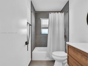 4962 SW 32nd Way, Hollywood FL 33312