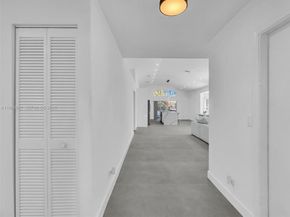 4962 SW 32nd Way, Hollywood FL 33312