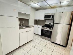 13499 Biscayne Blvd 811, North Miami FL 33181