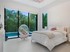 510 NE 4th Ln, Boca Raton FL 33432