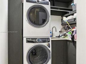 510 NE 4th Ln, Boca Raton FL 33432