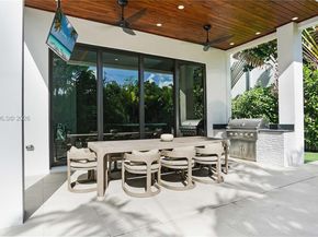 510 NE 4th Ln, Boca Raton FL 33432