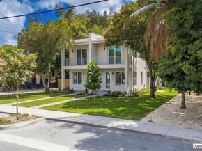 98 NE 70th St, Miami FL 33138