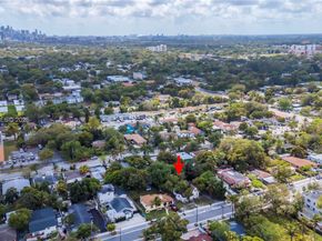 98 NE 70th St, Miami FL 33138