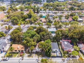 98 NE 70th St, Miami FL 33138