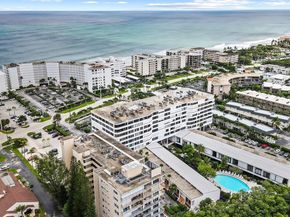 3589 S Ocean Blvd 306, South Palm Beach FL 33480