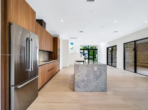 1513 SW 11th Ter, Miami FL 33135