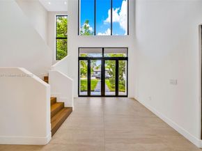 1513 SW 11th Ter, Miami FL 33135