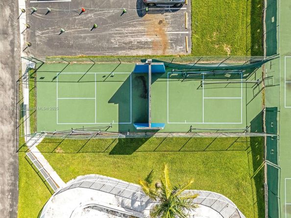 7330 SW 82nd St B218, Miami FL 33143